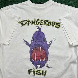 VTG No Fear Dangerous Fish Single Stitch Distressed T-Shirt Men's XL White 90s